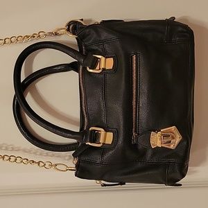 Like New Steve Madden Black and Gold Leather Crossbody Purse